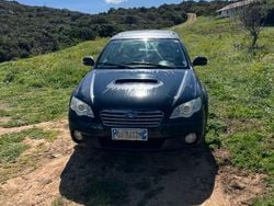 Nero Usata 2008 Subaru Outback SUV | 3950 €
