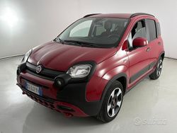 Rosso Usata 2024 Fiat Panda Cross Cross Due volumi | 13.900 € (Buon prezzo)