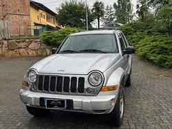 Usata 2006 Jeep Cherokee Sport SUV | 3000 € (Super prezzo)