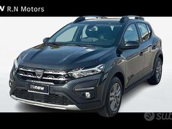 Grigio Usata 2022 Dacia Sandero Comfort Tre volumi | 13.900 € (Buon prezzo)