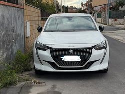Bianco Usata 2023 Peugeot e-208 Active Due volumi | 16.000 €