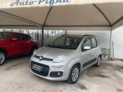 Argento Usata 2014 Fiat Panda Lounge Tre volumi | 6700 € (Buon prezzo)
