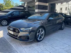 Grigio daytona perlato Usata 2021 Audi A7 Sportback S-Line Due volumi | 48.500 € (Molto cara)