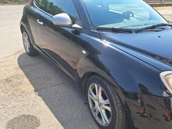 Nero Usata 2011 Alfa Romeo MiTo Due volumi | 5000 € (Buon prezzo)