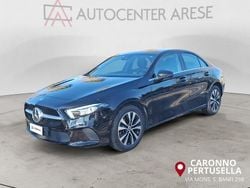 Nero Usata 2022 Mercedes A250 Business Tre volumi | 27.500 € (Buon prezzo)