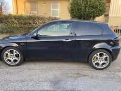 Nero Usata 2007 Alfa Romeo 147 Due volumi | 3800 €