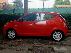 Usata 2013 Lancia Ypsilon Due volumi | 5100 € (Buon prezzo)