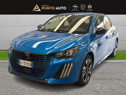 Blu Nuova 2025 Peugeot 208 Allure Due volumi | 20.850 € (Buon prezzo)