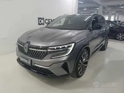 Grigio Usata 2023 Renault Austral Techno SUV | 27.900 € (Ottimo prezzo)