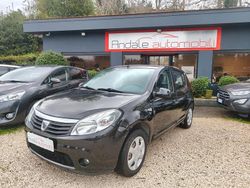 Nero Usata 2012 Dacia Sandero Tre volumi | 3999 € (Buon prezzo)