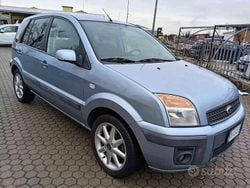 Azzurro Usata 2008 Ford Fusion Titanium Tre volumi | 2800 € (Buon prezzo)