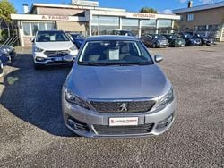 Grigio Usata 2021 Peugeot 308 Business-Line Station wagon | 10.300 € (Buon prezzo)