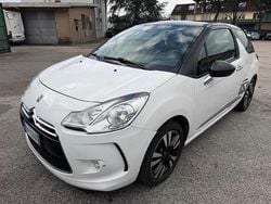 Bianco Usata 2012 DS Automobiles DS3 Chic Coupé | 4550 € (Ottimo prezzo)