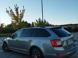 Marrone Usata 2014 Skoda Octavia Ambition Station wagon | 6499 € (Cara)