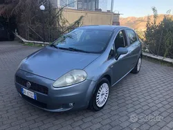 Usata 2008 Fiat Grande Punto Due volumi | 3000 € (Buon prezzo)
