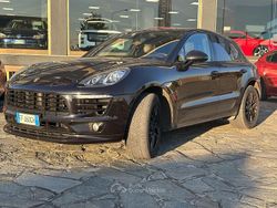 Nero Usata 2016 Porsche Macan SUV | 33.900 € (Molto cara)