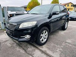 Nero Usata 2011 Toyota RAV4 SUV | 6500 € (Buon prezzo)
