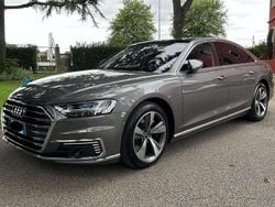 Argento Usata 2021 Audi A8 Ambiente Tre volumi | 45.000 € (Buon prezzo)