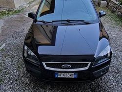 Nero Usata 2007 Ford Focus Station wagon | 2500 € (Buon prezzo)