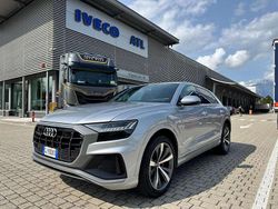 Grigio Usata 2022 Audi Q8 Sport SUV | 62.900 € (Buon prezzo)