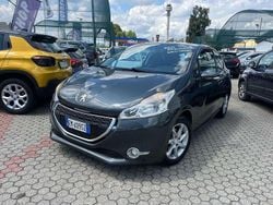 Gray Usata 2012 Peugeot 208 Active Due volumi | 3499 € (Buon prezzo)