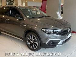 Nero Usata 2022 Fiat Tipo Cross Station wagon | 19.900 € (Buon prezzo)