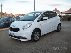 Bianco Usata 2015 Kia Venga Active Due volumi | 5990 € (Cara)