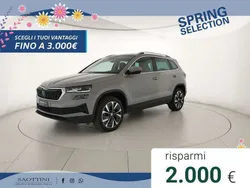 Grigio acciaio Usata 2022 Skoda Karoq Style SUV | 21.900 € (Buon prezzo)