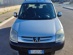 Grigio Usata 2005 Peugeot Partner Monovolume | 3600 €