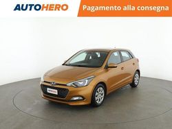 Arancione Usata 2015 Hyundai i20 Classic Tre volumi | 7899 € (Buon prezzo)