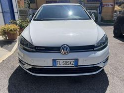 Usata 2017 VW Golf Highline Tre volumi | 14.000 € (Cara)
