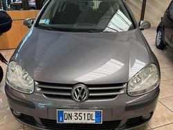 Grigio Usata 2008 VW Golf VI Comfortline Due volumi | 3000 € (Buon prezzo)