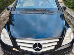 Nero Usata 2008 Mercedes B180 Chrome Monovolume | 1400 €