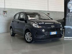 Grigio Usata 2022 Hyundai i10 Advanced Due volumi | 10.500 € (Buon prezzo)