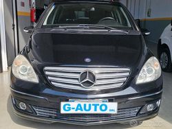 Nero Usata 2006 Mercedes B180 Monovolume | 2990 € (Buon prezzo)