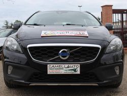 Nero Usata 2015 Volvo V40 CC Momentum Station wagon | 13.900 € (Molto cara)