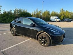 Usata 2024 Tesla Model Y RWD SUV | 38.200 € (Ottimo prezzo)