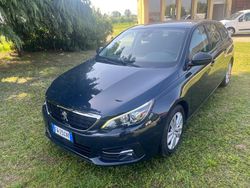 Nero Usata 2019 Peugeot 308 Active SUV | 9999 € (Buon prezzo)