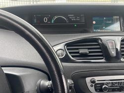 Usata 2014 Renault Scénic III Monovolume | 7000 € (Cara)