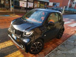 Nero Usata 2015 Smart ForTwo Coupé Coupé | 8000 € (Buon prezzo)