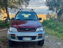 Usata 2001 Daihatsu Terios SUV | 2000 € (Buon prezzo)