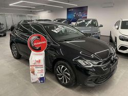 Deep black Nuova 2025 VW Polo Edition Tre volumi | 20.500 € (Buon prezzo)