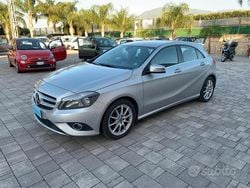 Argento Usata 2014 Mercedes A180 Tre volumi | 11.490 € (Ottimo prezzo)
