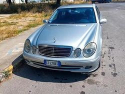 Grigio Usata 2005 Mercedes E280 Elegance Tre volumi | 3999 € (Super prezzo)