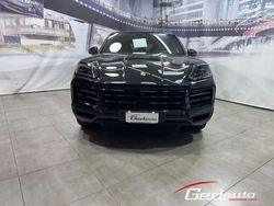 Nero Usata 2025 Porsche Cayenne SUV | 124.999 € (Molto cara)