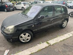 Usata 2004 Renault Clio II Due volumi | 1850 € (Buon prezzo)
