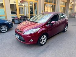 Rosso Usata 2008 Ford Fiesta Titanium Tre volumi | 2900 € (Molto cara)