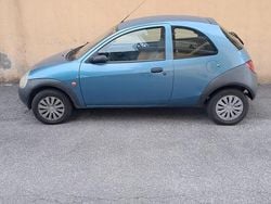 Usata 2000 Ford Ka Due volumi | 300 € (Buon prezzo)