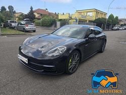 Grigio / nero Usata 2018 Porsche Panamera Sport Turismo Tre volumi | 51.900 € (Buon prezzo)