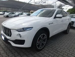 Bianco Usata 2018 Maserati Levante SUV | 34.500 € (Cara)
